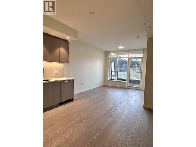 Photo - 6138 Birney Ave Unit 3xx