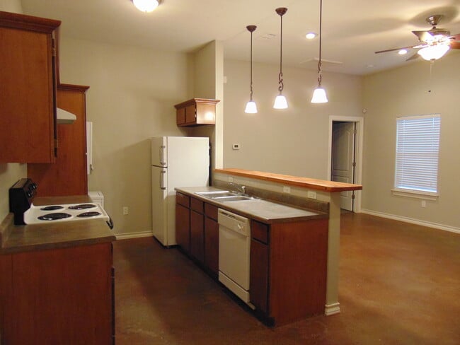 Photo - 1712-23 Unit 1712-B