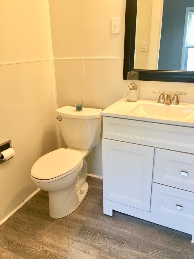 Photo - 801 Lincoln St Unit 2R