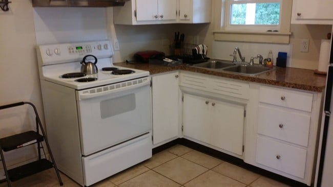 1 kitchen - 63 Main St Unit 1
