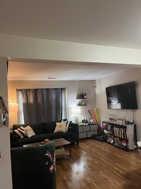 Photo - 4025 Bluebird Dr