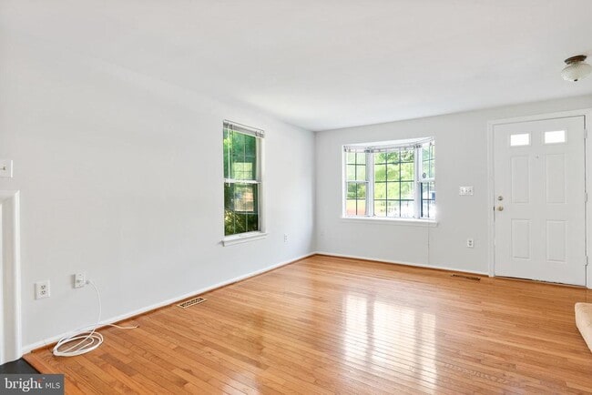 Photo - 31 Palmer Ct