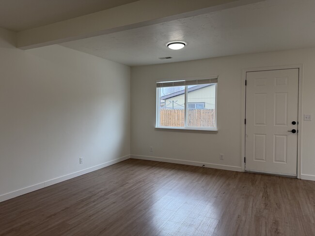 Photo - 416 Jasper Ave