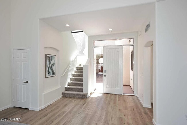 Photo - 333 N Pennington Dr