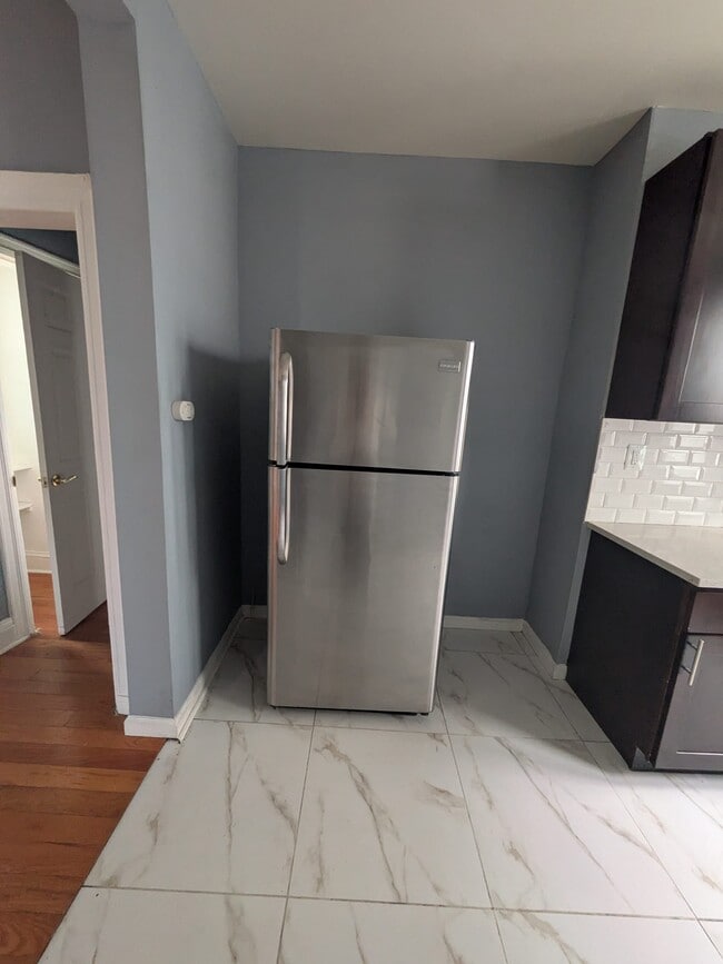 Photo - 225 Lembeck Ave Unit 3