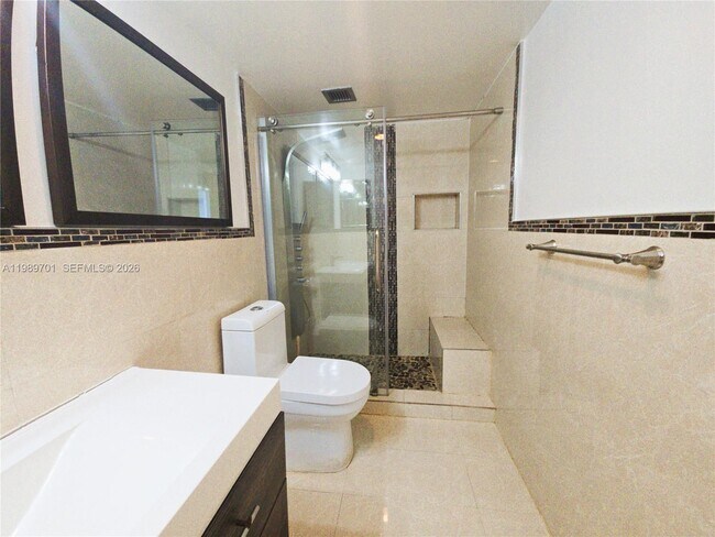 Photo - 2851 NE 183rd St Unit 905E