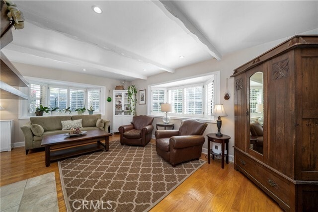 4571 Canoga Dr