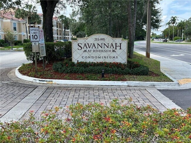 875 Riverside Dr Unit 725