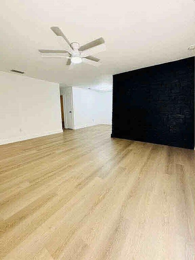 Photo - 9171 NW 26th St