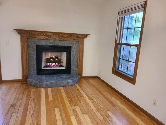 Photo - 2871 E 777th Rd