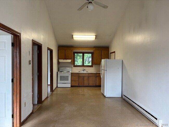 Building Photo - 120 Preston St Unit C 3 Rental