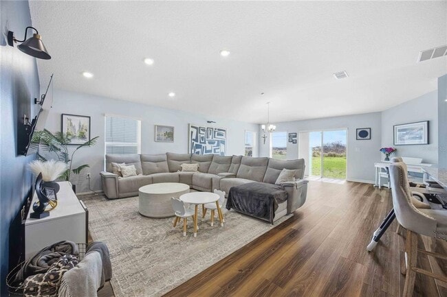 Photo - 522 Summer Grv Ln