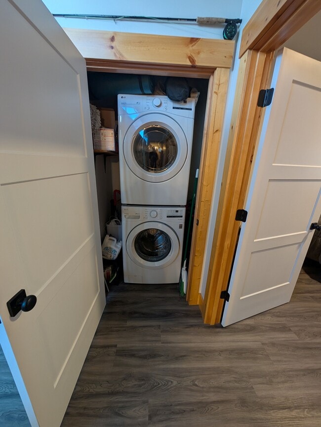 Photo - 609 Oregon St Unit A