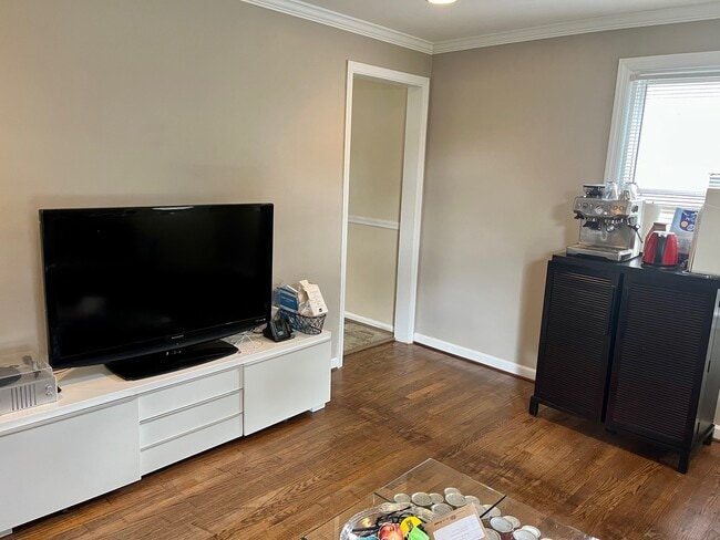 Photo - 9724 51st Pl
