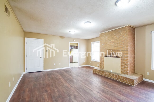 Photo - 2974 Meadowfair Rd