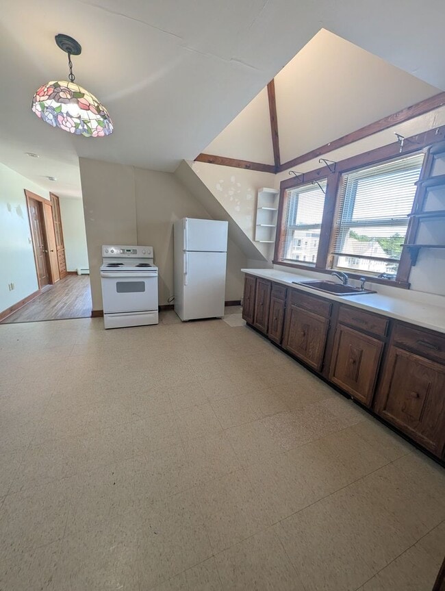 Photo - 306 N Main St Unit 3