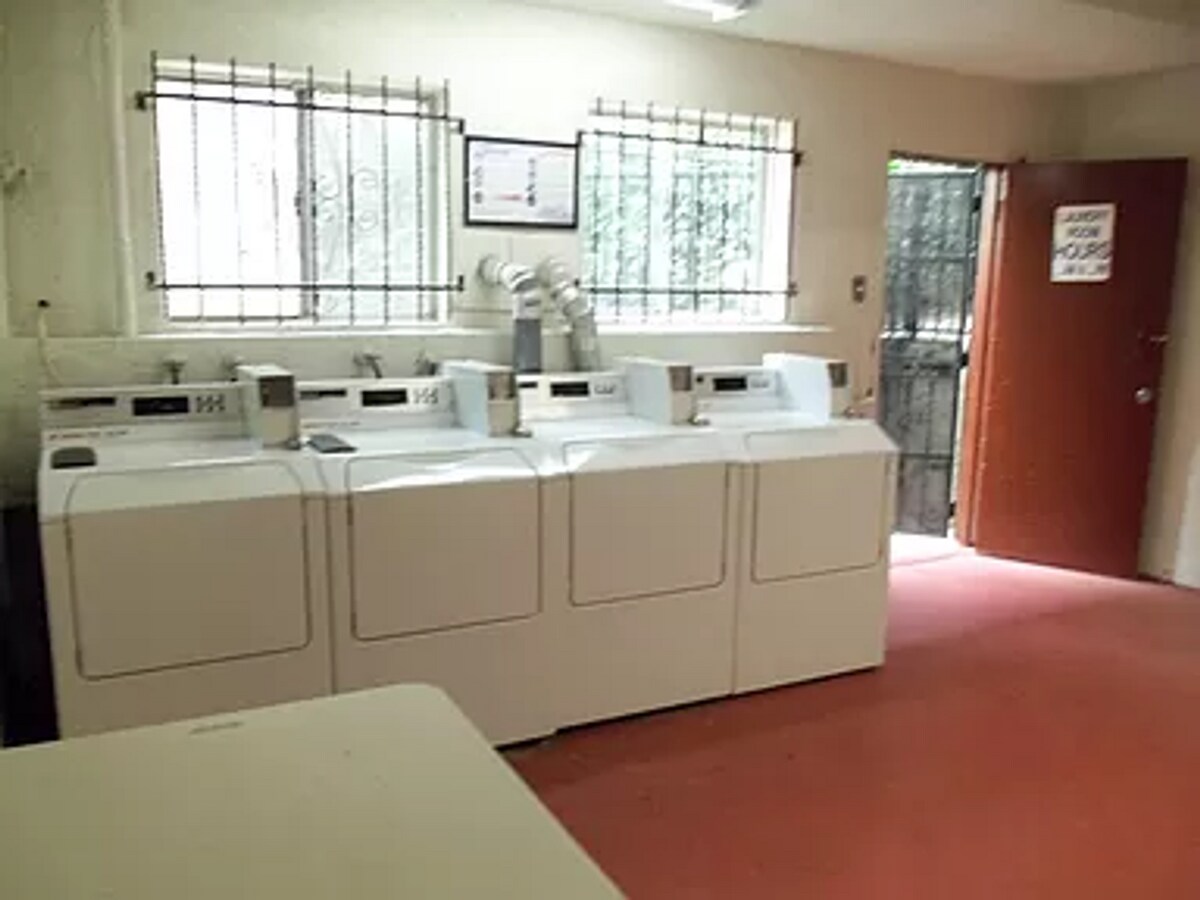 Photo - HAP PARTNERS V, LLC-1920