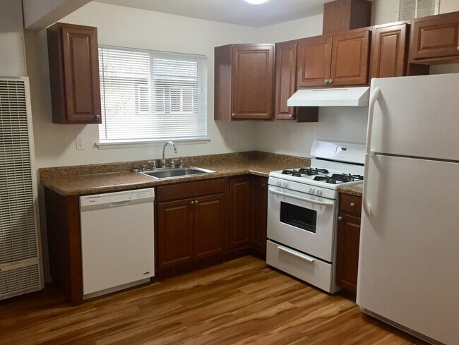 Photo - Conveniently located cozy house.