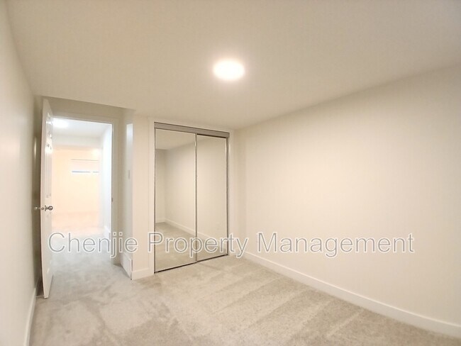 Photo - 5102 River’s Edge Wy NW Unit Lower
