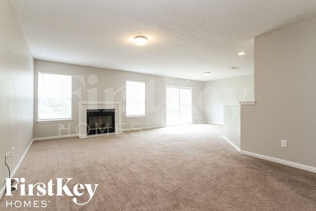 Photo - 2711 Wortham Way