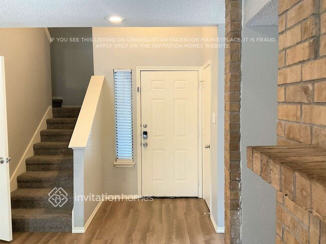 2414 Claremont Dr