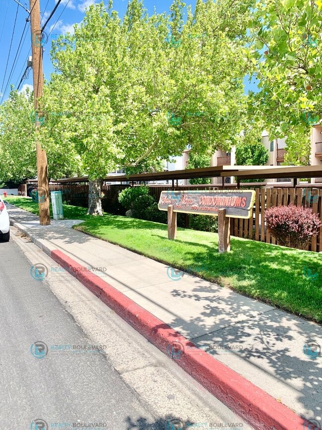 2700 Plumas St Unit 1