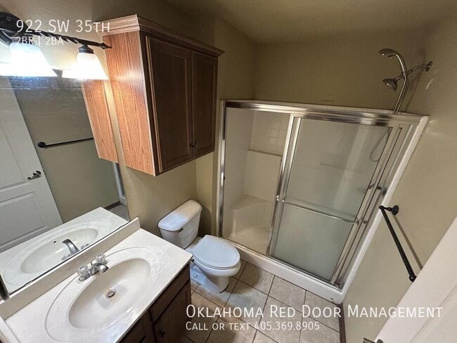 Photo - 922 SW 35th St