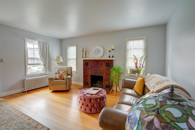 Photo - 40 Betwood St