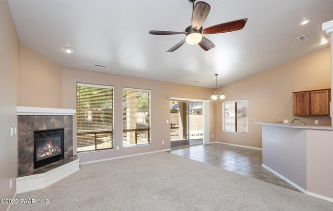 Photo - 5638 N Ardmore Ave