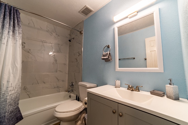 Photo - 3214 Teardrop Cir