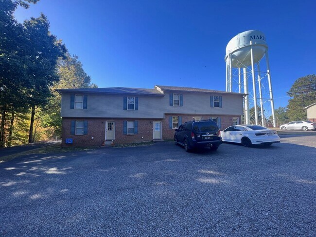 Photo - University Place 2- Charming Townhouse Apartment Unit C4