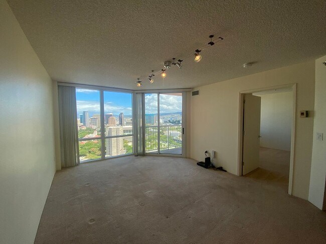 Photo - $2,400 1 Bed, 1 Bath, 1 Parking-One Archer Lane, High Floor with ocean/mountain views Unit 3705