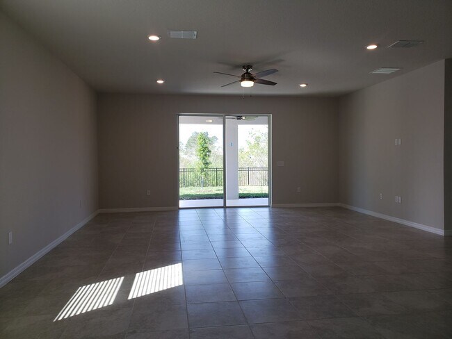Photo - Spacious 3-Bedroom Home for Rent in Gated ...