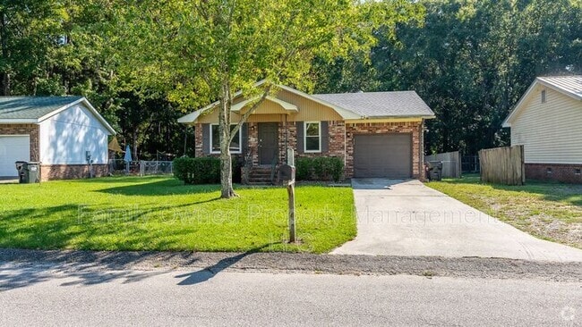 Building Photo - 143 Heather Dr Rental