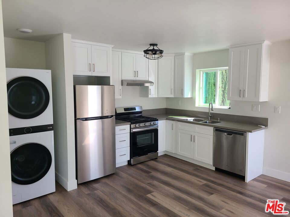 Photo - 19115 Bessemer St