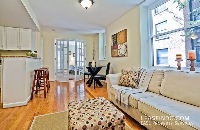 Photo - 1438 Meridian Pl NW Unit #206