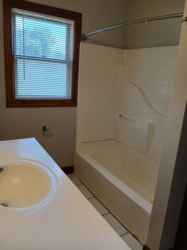 Photo - 2555 Washington St NE Unidad #2