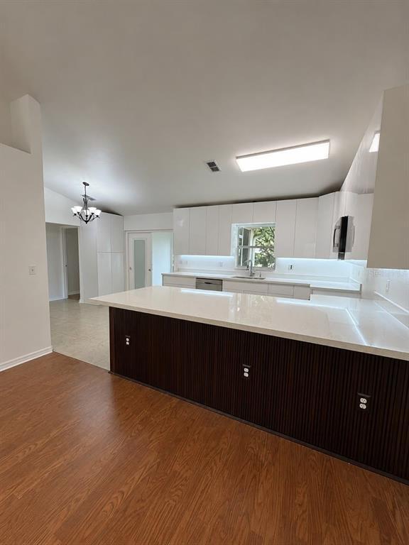 Photo - 618 Meadow Park Dr