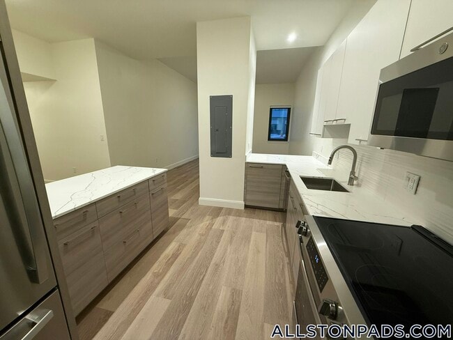 Photo - 1079 Commonwealth Ave Unit 247