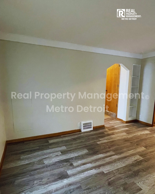 Photo - NEW YEAR, NEW HOME