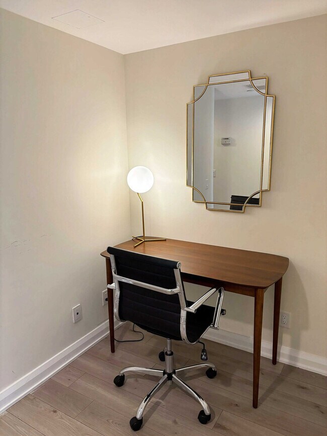 Photo - 14A Hazelton Ave Unité SI ID1510939P