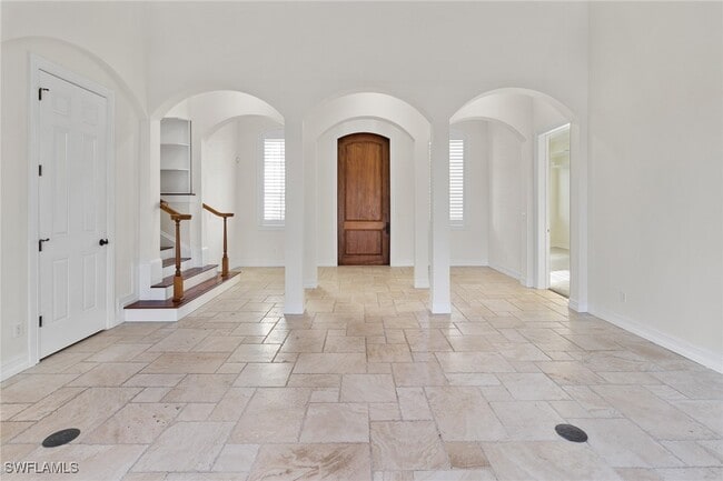 Photo - 405 Tradewinds Ave House