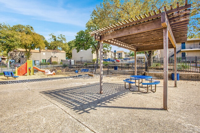 Estancia Estates