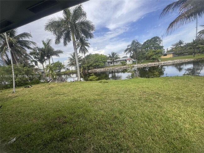 Photo - 20600 NW 2nd Ct
