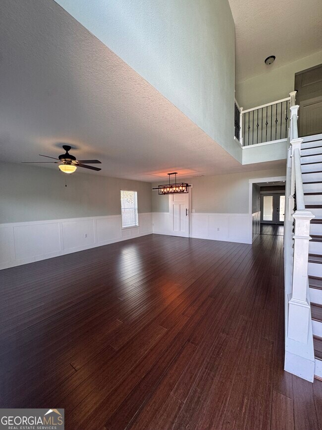 Photo - 219 Pine Bluff Dr