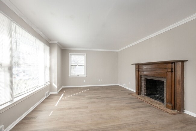 Photo - Spacious 3 bedroom/2 bath Cleveland Hts single family house!