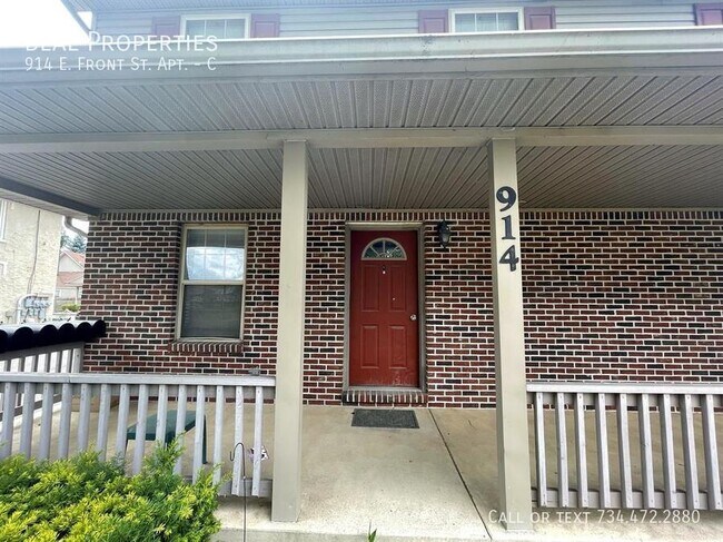 Photo - 914 E Front St Unit C