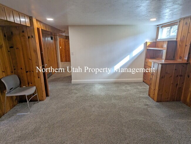 Photo - 2 Bed 1 Bath Unit B