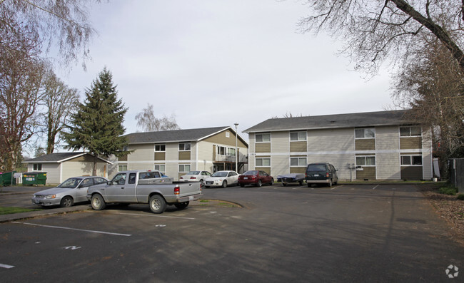 Building Photo - Candlewood Apartments