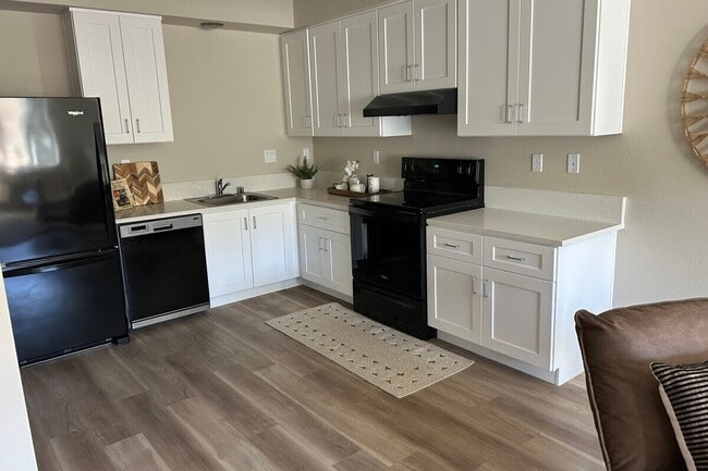 Photo - California Grand Manor Senior Apartments